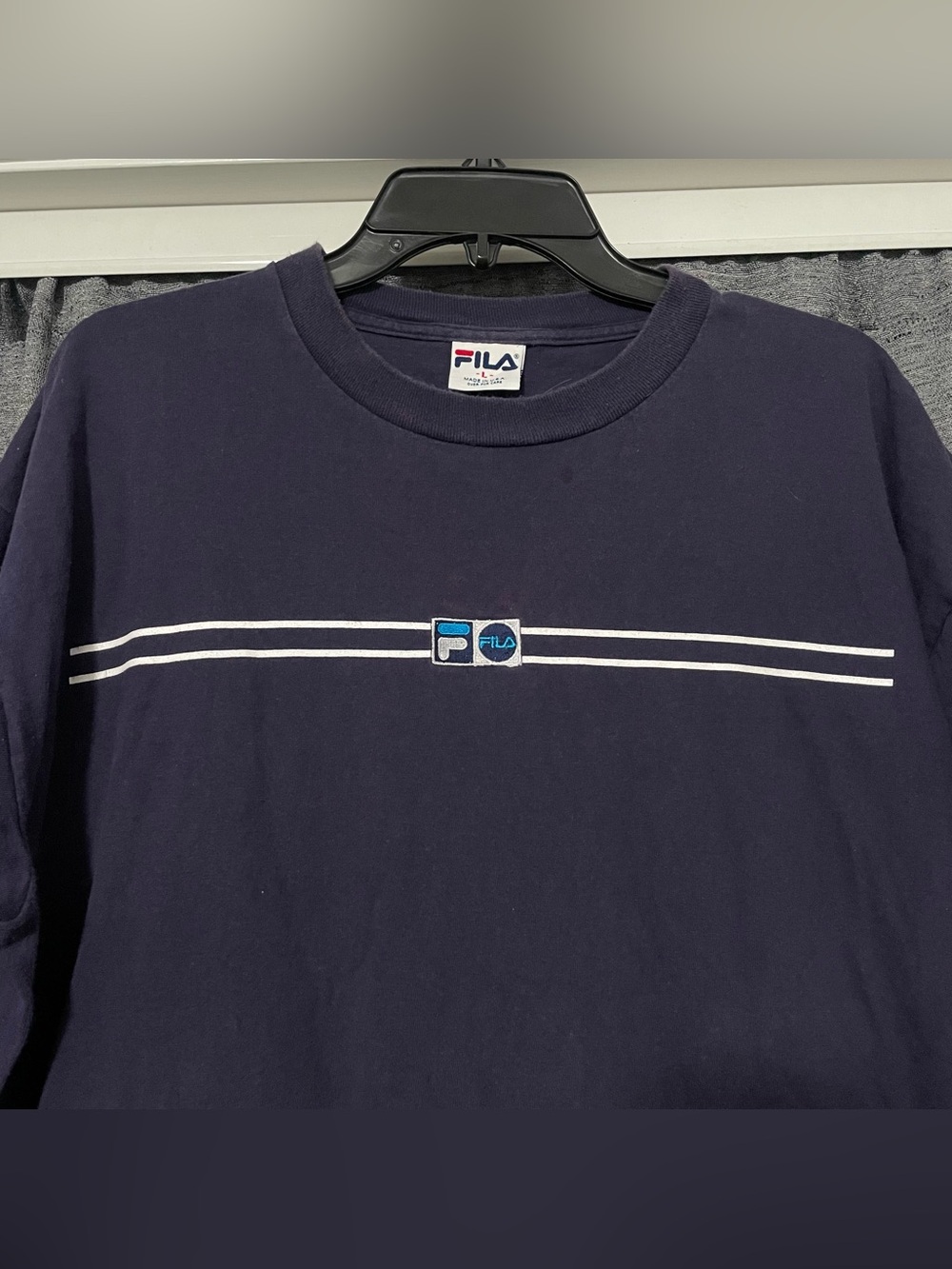 Vintage 90s Navy Blue Retro Fila t-shirt Y2K Athletic Tee Size Large